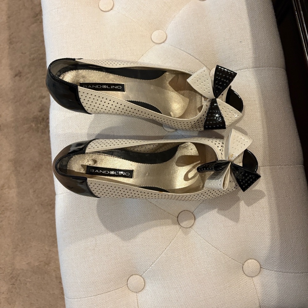 Bandolino Black and White Peep Toe Heels with Bow